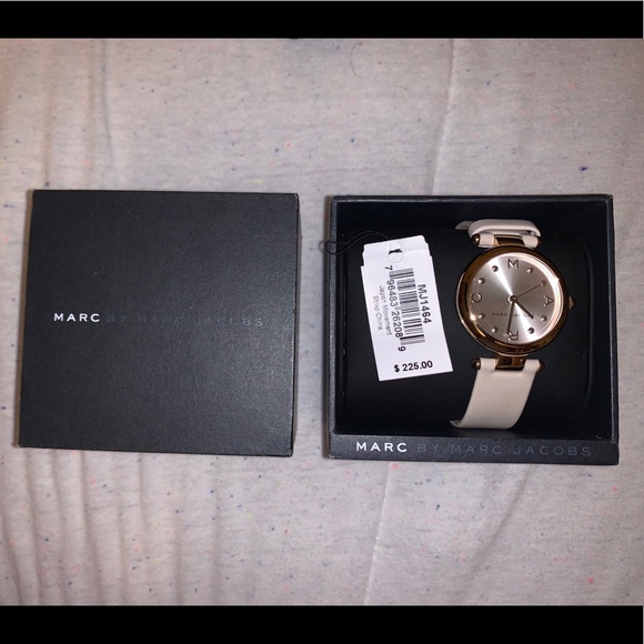 SOLD‼️ - Picture 1 of 5